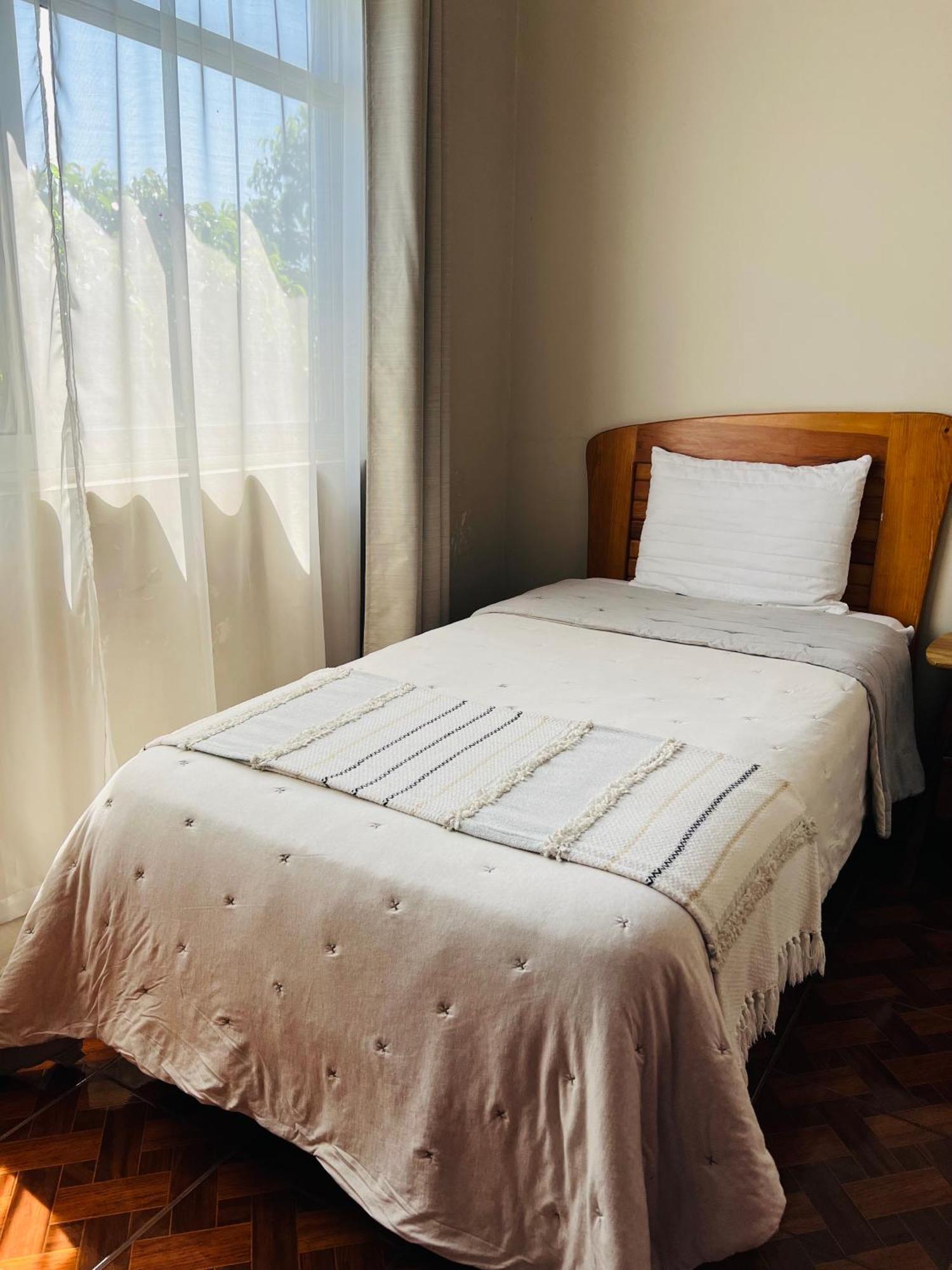 לאון Hosteria Casa Marquez מראה חיצוני תמונה