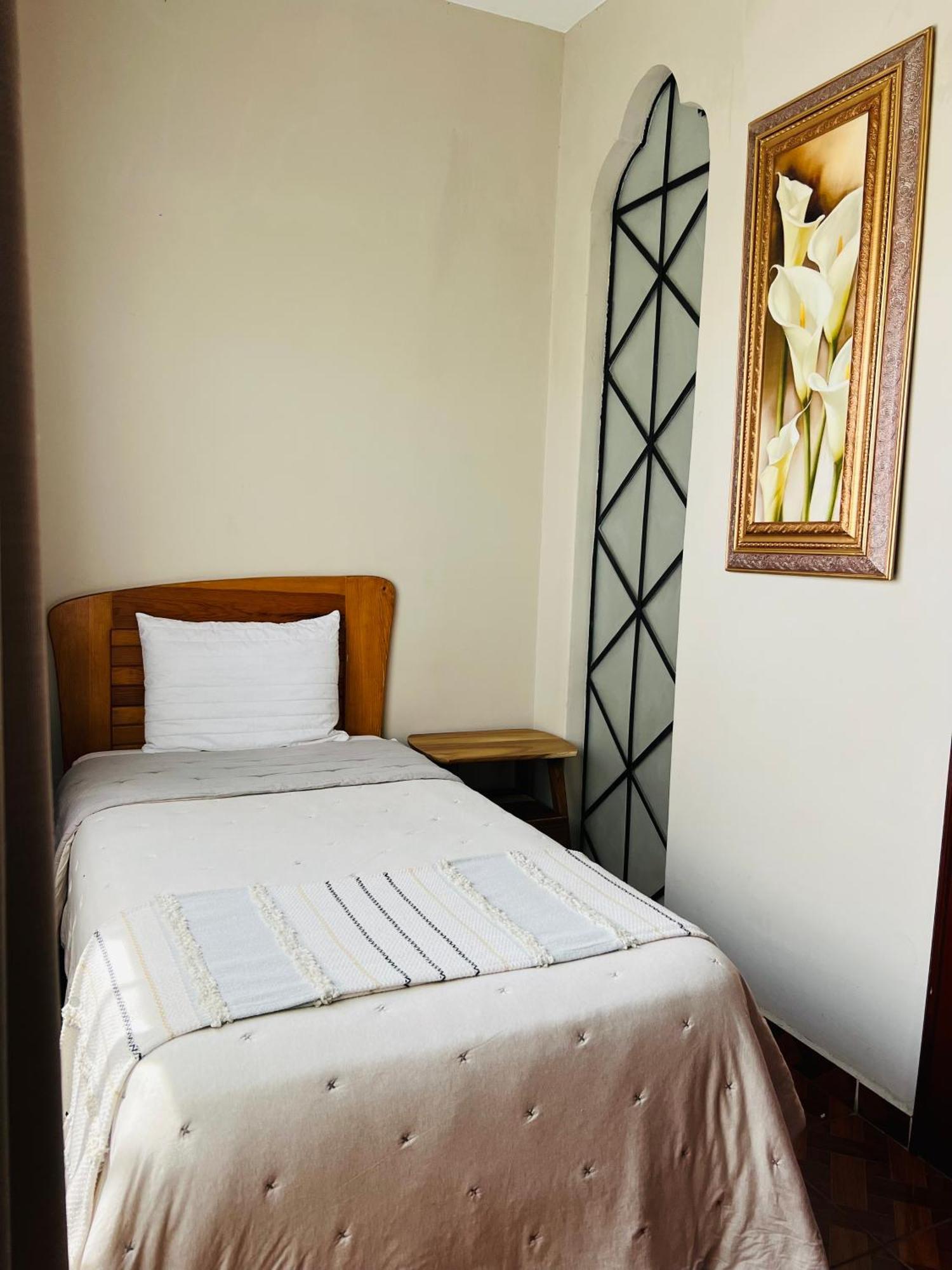 לאון Hosteria Casa Marquez מראה חיצוני תמונה